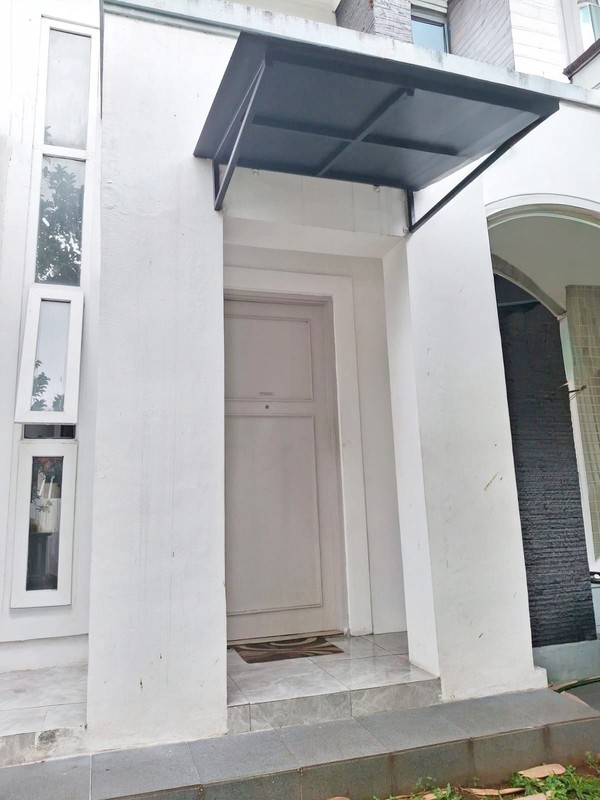 Rumah Minimalis hanya 1M an dalam cluster Graha Raya Bintaro