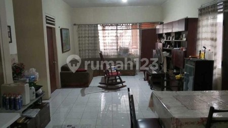 Dijual Rumah di Darmo Permai Timur Surabaya