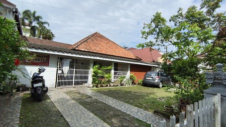 FOR SALE !!! 1 UNIT RUMAH BERNUANSA RETRO DI TENGAH KOTA PALEMBANG