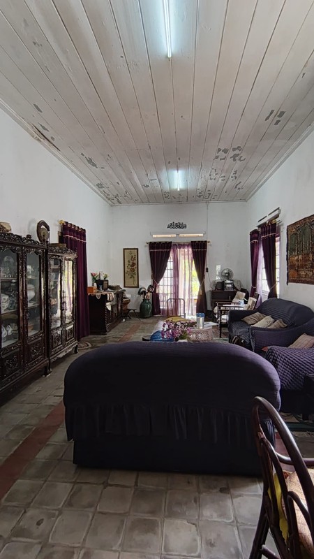 FOR SALE !!! 1 UNIT RUMAH BERNUANSA RETRO DI TENGAH KOTA PALEMBANG