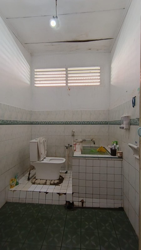 FOR SALE !!! 1 UNIT RUMAH BERNUANSA RETRO DI TENGAH KOTA PALEMBANG