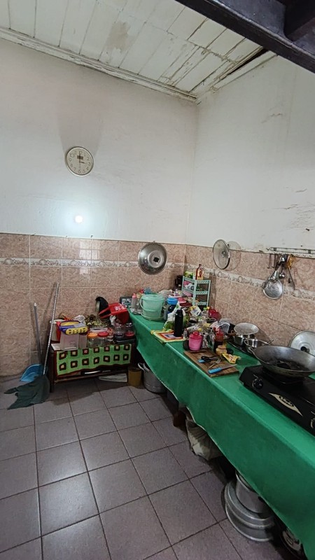 FOR SALE !!! 1 UNIT RUMAH BERNUANSA RETRO DI TENGAH KOTA PALEMBANG