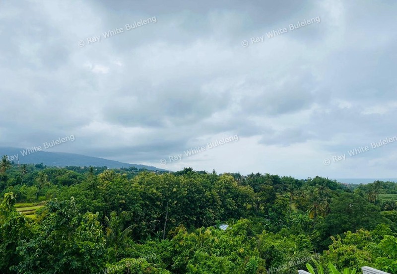 Exclusive 2,625 sqm Land with Panoramic Ocean & Hills View - Selat, North Bali