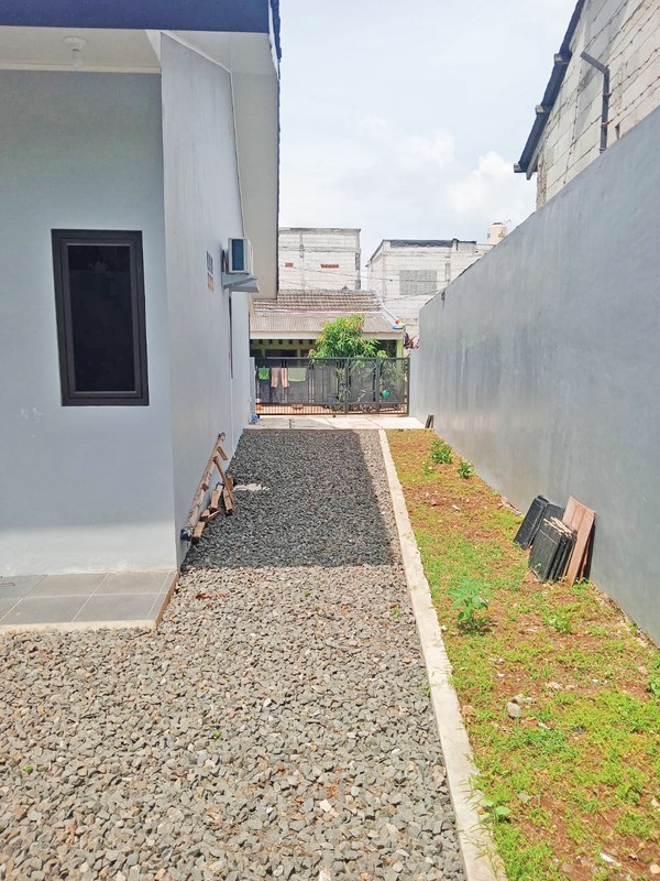 Rumah siap huni di Griya Serpong Asri, Cisauk dekat BSD City