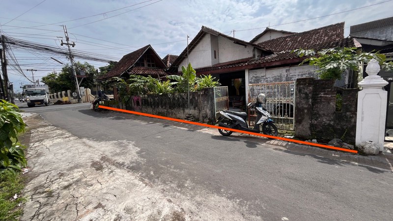Tanah Hook Premium di Condongcatur Sleman - Lokasi Strategis, Cocok untuk Kost Eksklusif atau Ruko