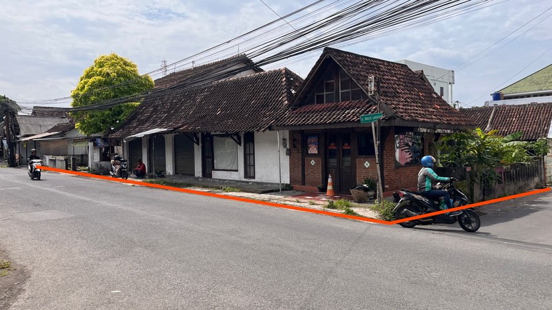 Tanah Hook Premium di Condongcatur Sleman - Lokasi Strategis, Cocok untuk Kost Eksklusif atau Ruko