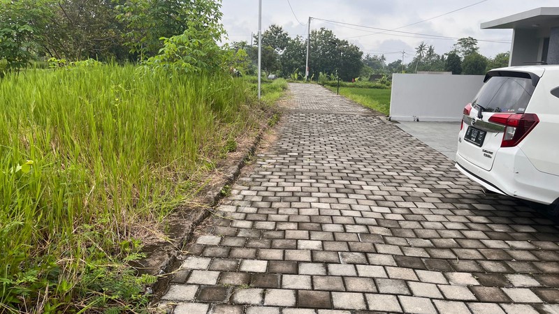 Tanah Eksklusif Sleman Samping Kampus UII, Cocok untuk Villa & Rumah Pensiun, Candibinangun, Pakem, Sleman