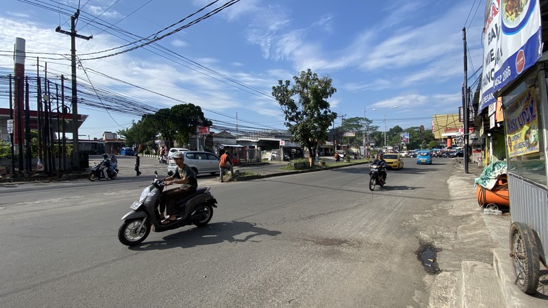 Di Jual Gedung Kantor 3 Lantai Harga Menarik dekat Pintu Tol Citeureup, Kab Bogor