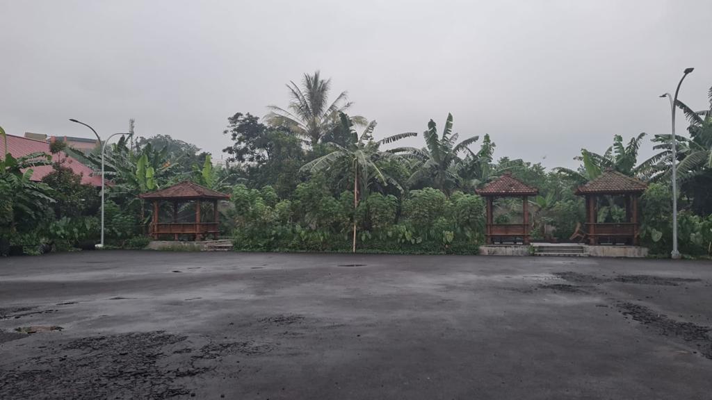 Di Jual Gedung Kantor 3 Lantai Harga Menarik dekat Pintu Tol Citeureup, Kab Bogor