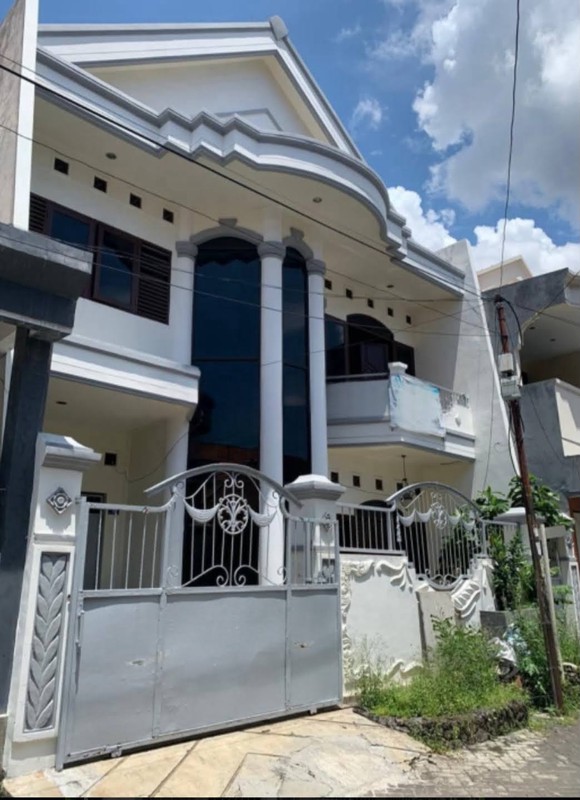 JUAL RUMAH PUSAT KOTA JL EMBONG KARTIKA 