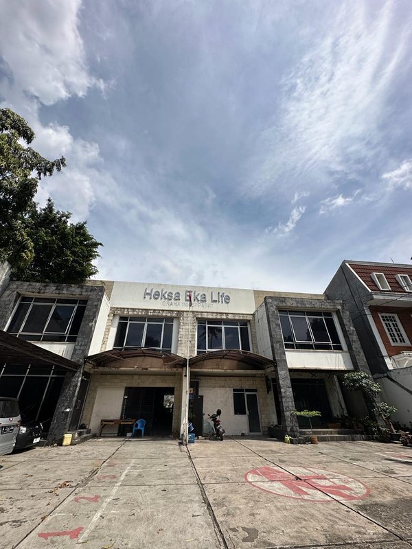 DI JUAL TURUN HARGA! GEDUNG KANTOR LOKASI TERBAIK DI DUREN TIGA RAYA, JAKARTA SELATAN