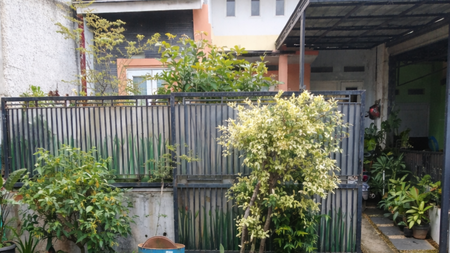 Rumah siap huni di Perum 6600, Pancoran Mas Depok