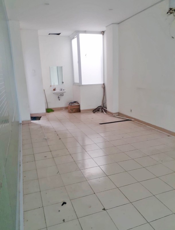 Ruko Golden Madrid 2 BSD City - Lokasi Komersial Strategis dekat Tol