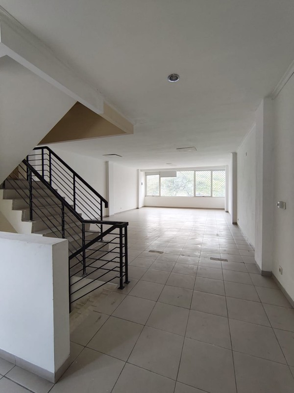 Ruko Strategis di Spectra Alam Sutera - Area Usaha Ramai & Premium