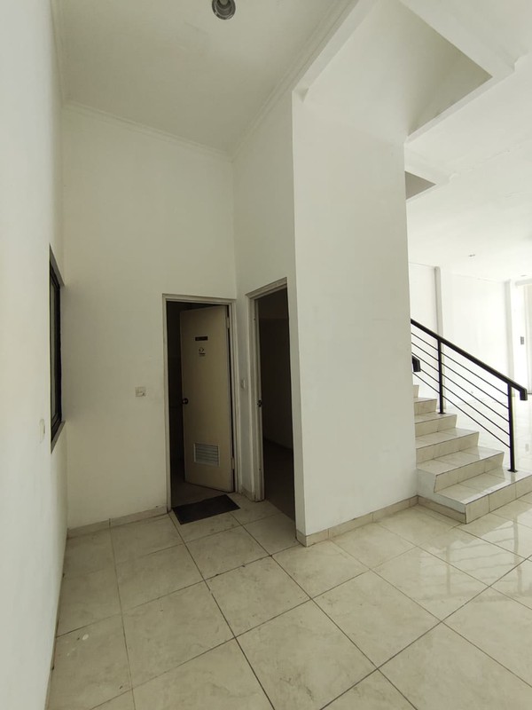 Ruko Strategis di Spectra Alam Sutera - Area Usaha Ramai & Premium