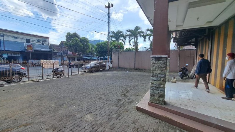 Peluang Bisnis Premium Ruang Usaha 3 Lantai di Jl. A.M. Sangaji Lokasi Magnet Bisnis Sleman