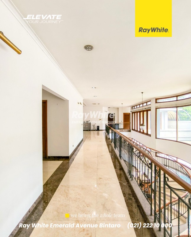 Rumah Bagus Di Jl Metro Alam Pondok Indah Jakarta Selatan,