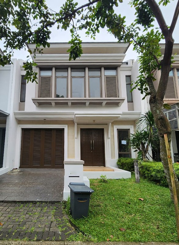 Dijual Rumah Cantik di Luxmore, Greenwich,BSD City