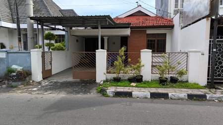 Aset Premium di Tengah Kota, Rumah Strategis Kotabaru, Cocok untuk Bisnis & Hunian Eksklusif