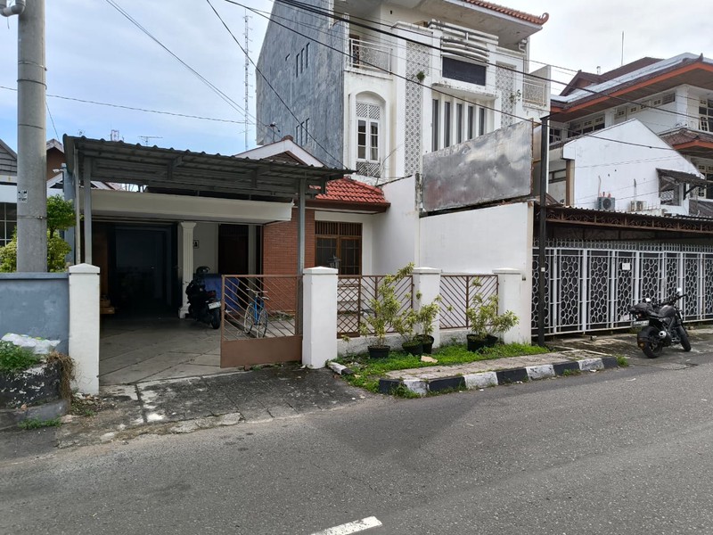 Aset Premium di Tengah Kota, Rumah Strategis Kotabaru, Cocok untuk Bisnis & Hunian Eksklusif