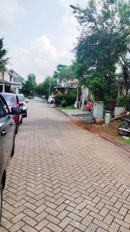 Rumah Bagus,dalam cluster di Bintaro Jaya 9