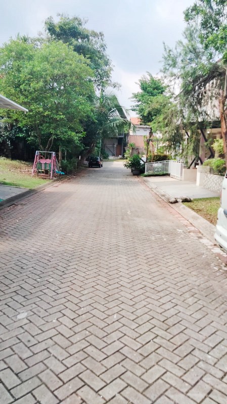 Rumah Bagus,dalam cluster di Bintaro Jaya 9