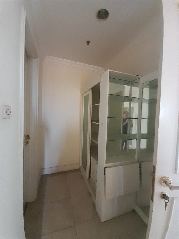 Dijual Apartemen Lokasi Strategis DI Permata Hijau, Jakarta Selatan
