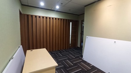 Di Sewakan Office space / Lantai 14 (Ready to use), full Furnish, Four Points By Sheraton