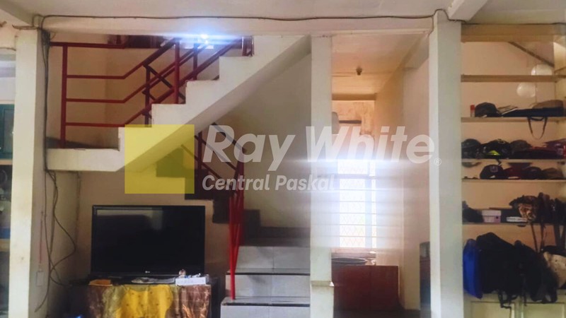 Rumah 2 Lantai di Cibaduyut Bandung