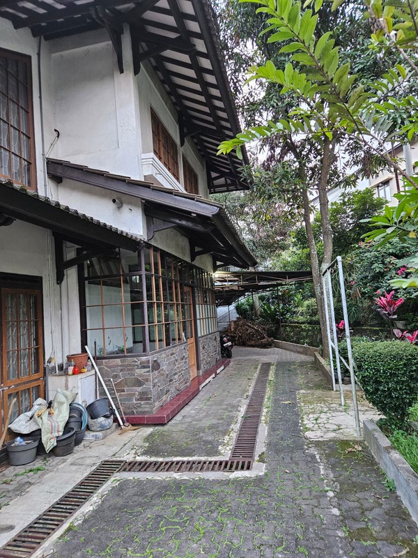 DIJUAL  RUMAH DAN LAHAN LUAS  DI RANCAHERANG GERLONG BANDUNG UTARA