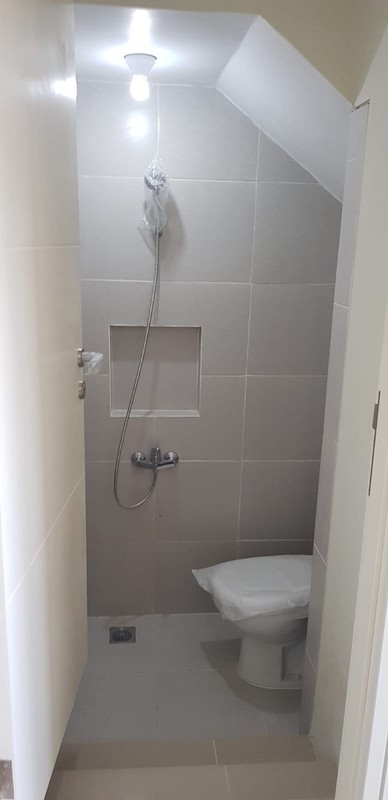 Dijual Rumah Posisi Strategis di Kawasan Elit Northwest Park, Citraland Surabaya Barat