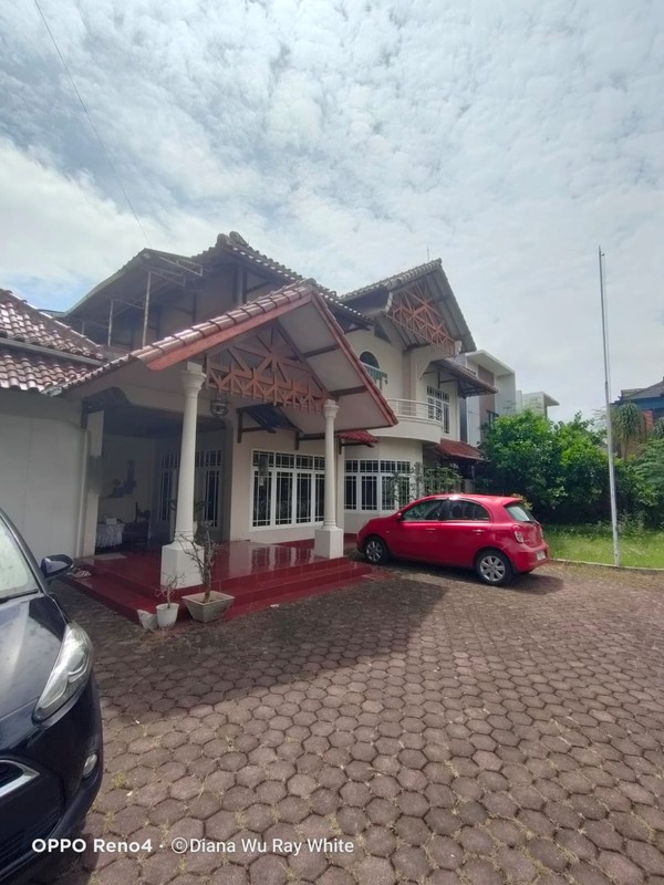 Rumah Tinggal di Megaraya Sayap Pasteur Bandung