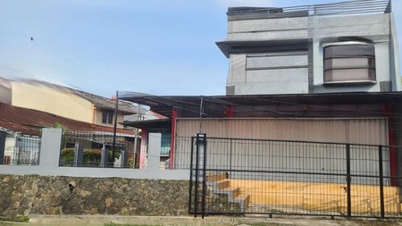 Ruko di Bukit Nusa Indah Serua Tangerang selatan Posisi Hook siap Usaha