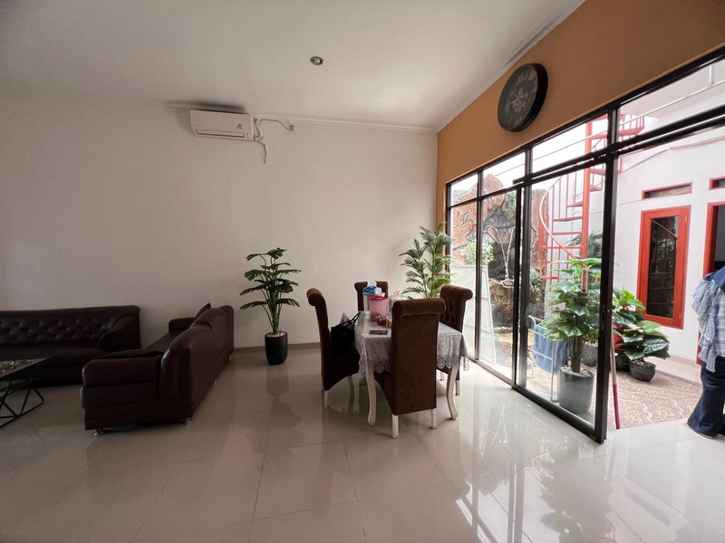 Rumah Bagus Di Gg Bojong Asem, Jl Samu Pinang Tangerang