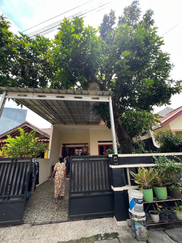 Rumah Bagus Di Gg Bojong Asem, Jl Samu Pinang Tangerang