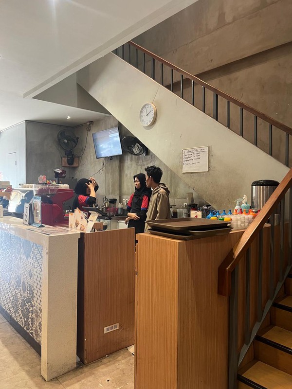 Ruko Siap Pakai dan Lokasi Strategis Pinggir Jalan Raya @Bintaro