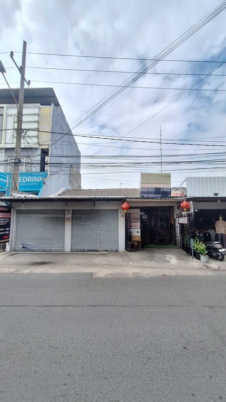 DIJUAL RUMAH & RUANG USAHA JALAN RAYA MANUKAN SURABAYA BARAT