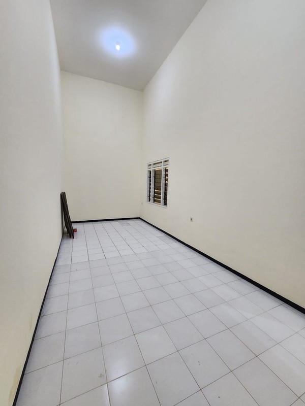 Disewakan Rumah Nirwana Eksekutif - Wonorejo permai - Rungkut Surabaya Timur dekat Raya MERR 