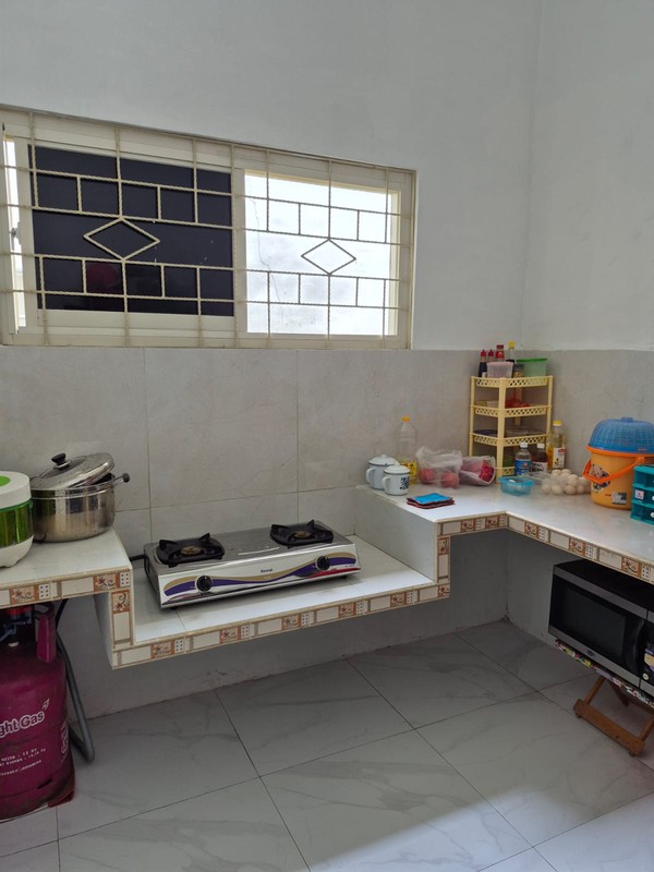 Dijual 240 m2 Rumah Pondok Rosan Wiyung Surabaya Dekat Royal Residence - Graha Sampurna - Babatan Pratama