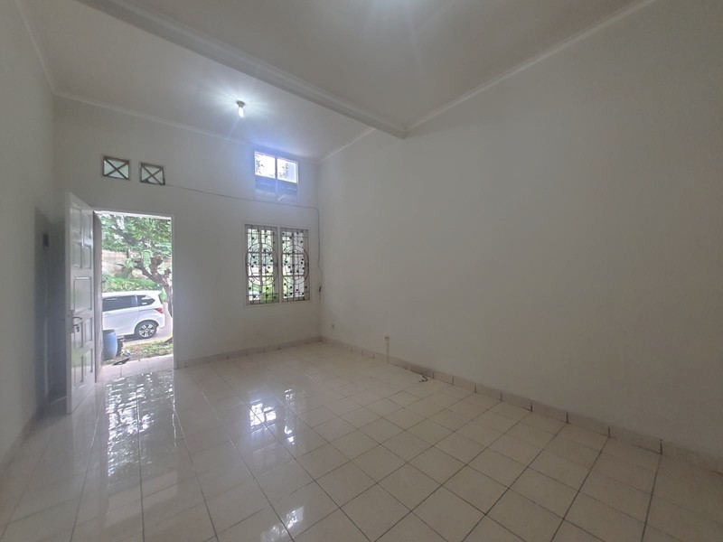 RUMAH MINIMALIS 1 LANTAI SIAP HUNI DALAM CLUSTER KOTA WISATA CIBUBUR