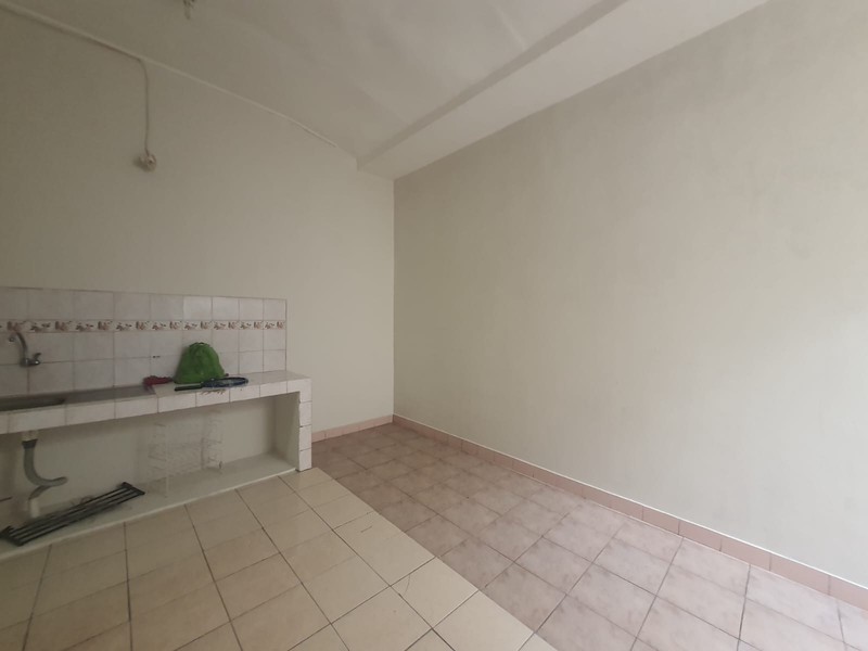 RUMAH MINIMALIS 1 LANTAI SIAP HUNI DALAM CLUSTER KOTA WISATA CIBUBUR