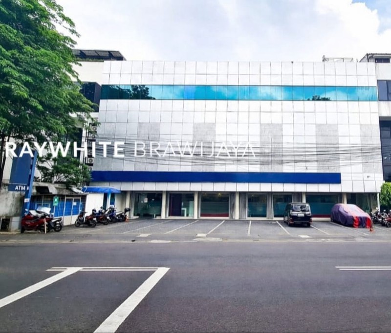 Disewakan Gedung Siap Pakai 4 Lantai Lokasi Strategis Area Radio Dalam