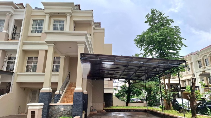 Rumah Gading Grande, Kelapa Gading