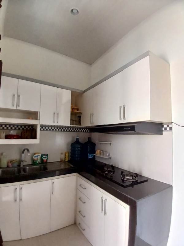 Strategis & Nyaman, Rumah Tinggal + Kantor 2 Lantai Siap Huni & Semi Furnished, Sinduharjo, Ngaglik, Sleman