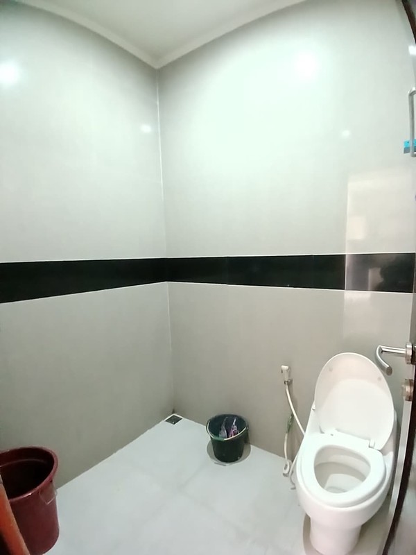 Strategis & Nyaman, Rumah Tinggal + Kantor 2 Lantai Siap Huni & Semi Furnished, Sinduharjo, Ngaglik, Sleman