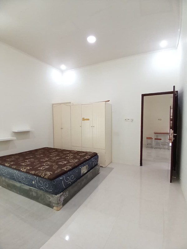 Strategis & Nyaman, Rumah Tinggal + Kantor 2 Lantai Siap Huni & Semi Furnished, Sinduharjo, Ngaglik, Sleman