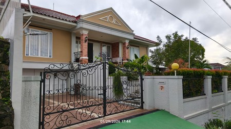 Dijual Rumah Asri dan Nyaman di Bukit Cinere Indah