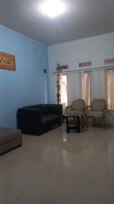 Dijual rumah cantik di Ciputat