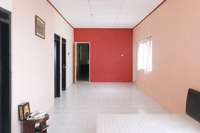 Investasi Cerdas, Rumah Luas 727 Meter Persegi di Pinggir Jalan Utama Magelang Dekat Kampus Untidar