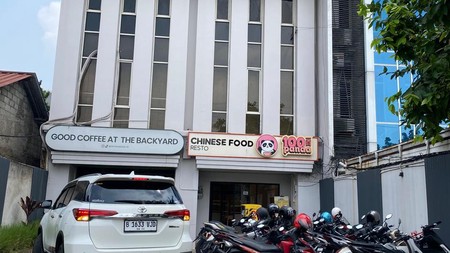 Dijual tempat usaha Ruko dan restoran di Lebak Bulus